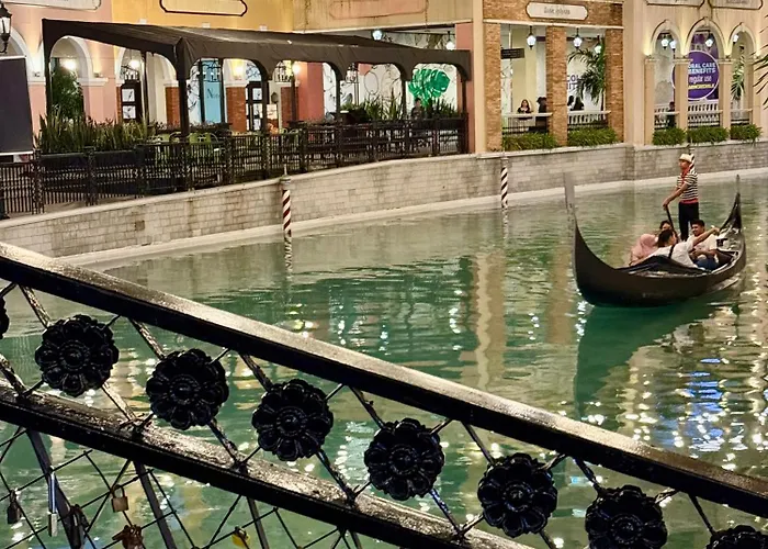 Venice Luxe Urban Pool Retreat , Max 3 Guests 马尼拉